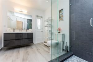 3260 Aqua Vista Dr, Pompano Beach, FL 33062, Sold 05/07/21