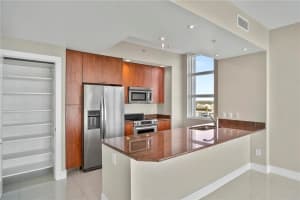 315 NE 3rd Ave, Fort Lauderdale, FL 33301, Sold 06/30/21