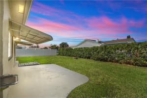 8008 NW 102nd Way, Tamarac, FL 33321, Sold 05/07/21