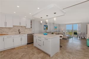 1401 S Ocean Dr, Hollywood, FL 33019, Sold 06/04/21