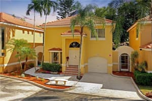 11289 Lakeview Dr #37j, Coral Springs, FL 33071, Sold 05/20/21