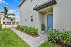 8738 Via Mar Rosso, Lake Worth, FL 33467, Sold 05/18/21