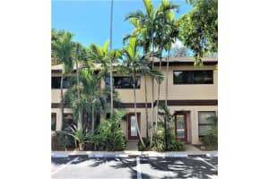 3084 S Oakland Forest Dr, Oakland Park, FL 33309, Sold 05/28/21