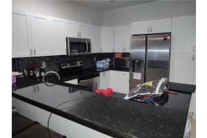 2990 NW 30th Ct, Oakland Park, FL 33311, Sold 06/18/21