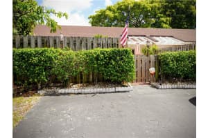 5112 E Lakes Dr, Pompano Beach, FL 33064, Sold 06/21/21