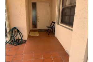 21232 Harbor Way, Miami, FL 33180, Sold 05/04/21
