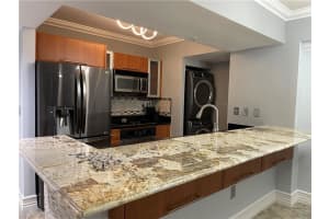 600 W Las Olas Blvd, Fort Lauderdale, FL 33312, Sold 06/03/21
