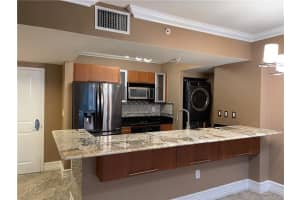 600 W Las Olas Blvd, Fort Lauderdale, FL 33312, Sold 06/03/21