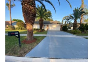 218 Parkwood Dr S, Royal Palm Beach, FL 33411, Sold 05/13/21