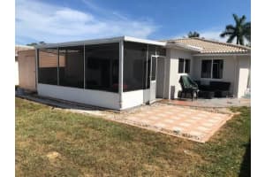 10305 NW 83rd St, Tamarac, FL 33321, Sold 05/03/21