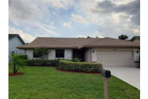 8614 NW 82nd St, Tamarac, FL 33321, Sold 09/14/21