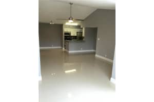 2946 S University Dr, Davie, FL 33328, Sold 05/07/21
