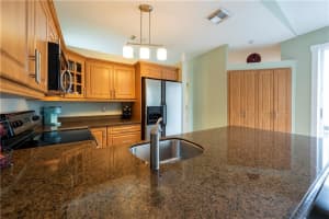 283 NW 74th Way, Plantation, FL 33317, Sold 05/03/21