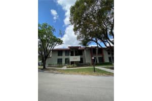 205 Lake Pointe Dr, Oakland Park, FL 33309, Sold 06/07/21