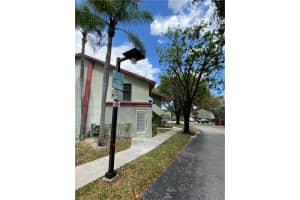 205 Lake Pointe Dr, Oakland Park, FL 33309, Sold 06/07/21