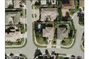 375 SW 17th St, Boca Raton, FL 33432, Sold 04/28/21