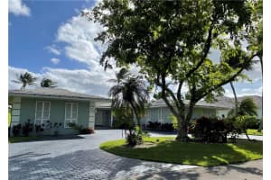 53 Cayuga Rd, Sea Ranch Lakes, FL 33308, Sold 04/16/21