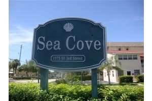 1975 SE 3rd St, Deerfield Beach, FL 33441, Sold 07/13/21