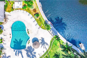 3010 NE 16th Ave, Oakland Park, FL 33334, Sold 05/03/21