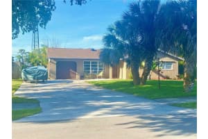 5121 Pine Tree Dr, Delray Beach, FL 33484, Sold 04/30/21
