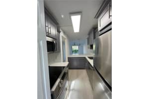 2907 NE 8th Terrace, Wilton Manors, FL 33334, Sold 05/10/21