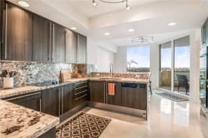 411 N New River Dr E, Fort Lauderdale, FL 33301, Sold 03/19/21