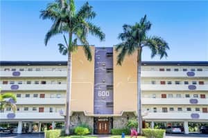 600 NE 14th Ave, Hallandale Beach, FL 33009, Sold 08/11/21