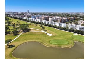 600 NE 14th Ave, Hallandale Beach, FL 33009, Sold 08/11/21