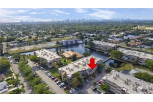 2751 Taft St, Hollywood, FL 33020, Sold 05/18/21