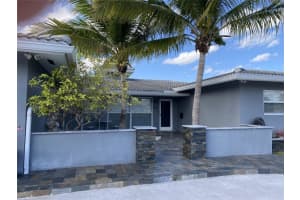 1157 NW 30th St, Wilton Manors, FL 33311, Sold 07/07/21