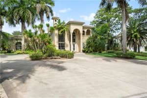 6911 NW 84th Ave, Parkland, FL 33067, Sold 03/22/22