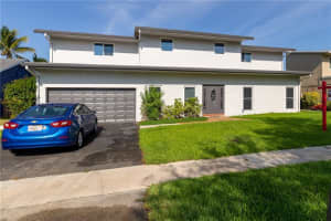 5231 SW 101st Ave, Cooper City, FL 33328, Sold 05/26/21