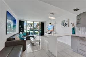 333 NE 21st Ave, Deerfield Beach, FL 33441, Sold 06/22/21