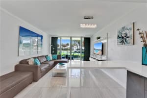 333 NE 21st Ave, Deerfield Beach, FL 33441, Sold 06/22/21