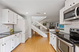 408 NE 6th St, Fort Lauderdale, FL 33304, Sold 05/14/21