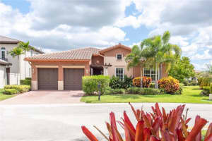 7942 NW 109th Ln, Parkland, FL 33076, Sold 05/19/21