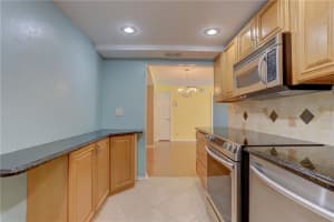 1428 SE 4th Ave, Deerfield Beach, FL 33441, Sold 06/10/21