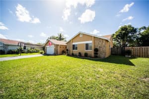 11242 NW 43rd Ct, Coral Springs, FL 33065, Sold 06/15/21