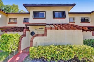 8858 NW 48th St, Sunrise, FL 33351, Sold 05/25/21