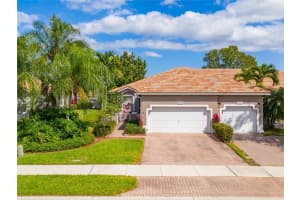 2560 E Aragon Blvd, Sunrise, FL 33313, Sold 05/21/21