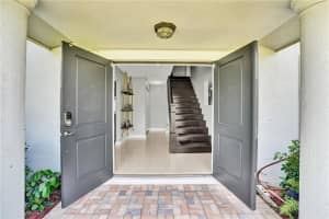 12220 Tara Dr, Plantation, FL 33325, Sold 07/20/21