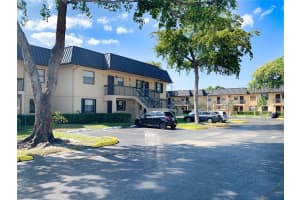 136 NW 91st Ave, Pembroke Pines, FL 33024, Sold 05/17/21