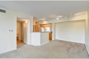 704 Villa Cir, Boynton Beach, FL 33435, Sold 08/13/21