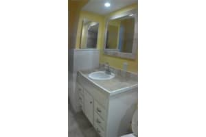 2175 NE 56th St, Fort Lauderdale, FL 33308, Sold 05/28/21