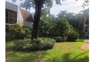 2708 S University Dr #11b, Davie, FL 33328, Sold 06/16/21