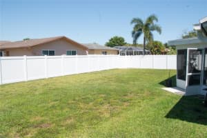 8321 SW 27th Pl, Davie, FL 33328, Sold 05/19/21