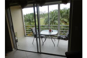 300 NE 14th Ave, Hallandale Beach, FL 33009, Sold 05/19/21