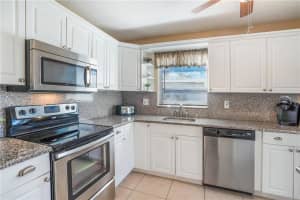 1401 N 12th Ct #12a, Hollywood, FL 33019, Sold 10/15/21