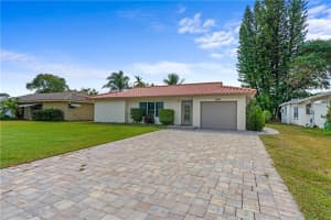 9302 NW 80th St, Tamarac, FL 33321, Sold 05/21/21