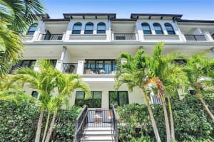 628 Windward Cir, Boynton Beach, FL 33435, Sold 08/06/21